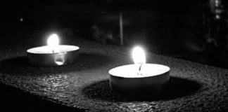 दीयों की रोशनी